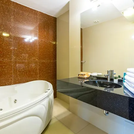 Golden Time Hotel