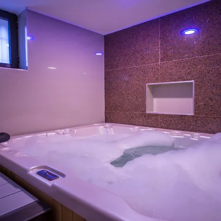 Ξενοδοχείο Golden Time 4*